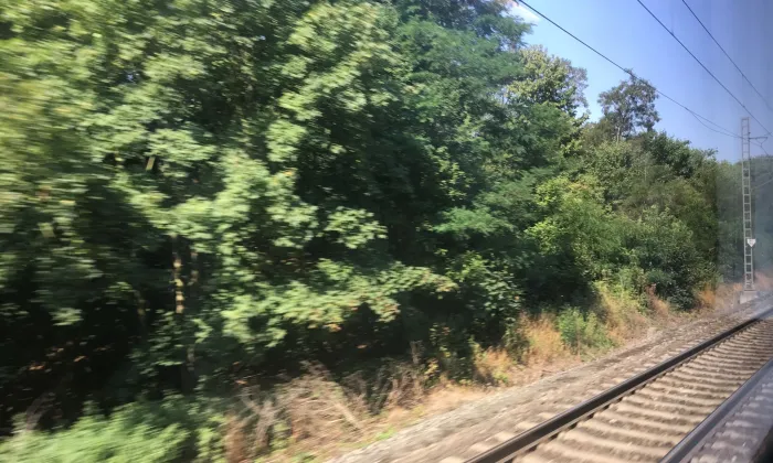 železniční viadukt v Uhříněvsi