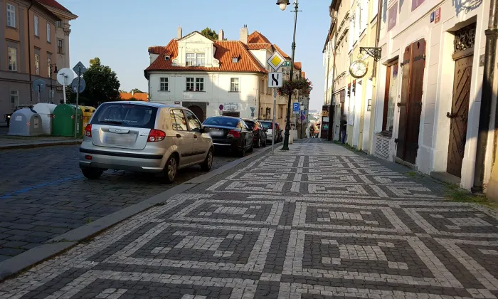 Dům U Zlatého pluhu