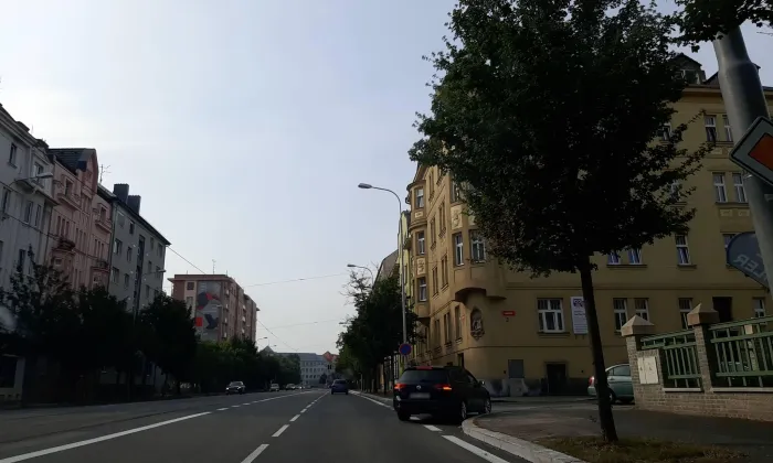 Hruškova 2