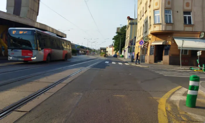 Nádražní 28