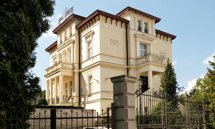 vila Artemis