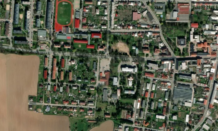 Česká menšinová škola – letecký pohled