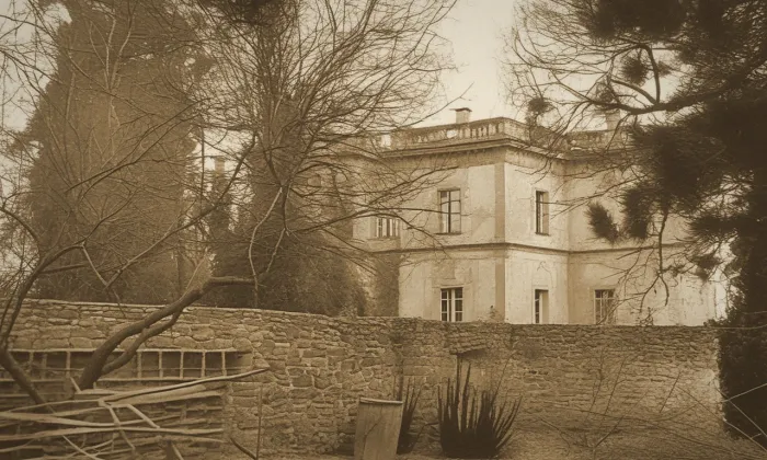 Úmonín – historical