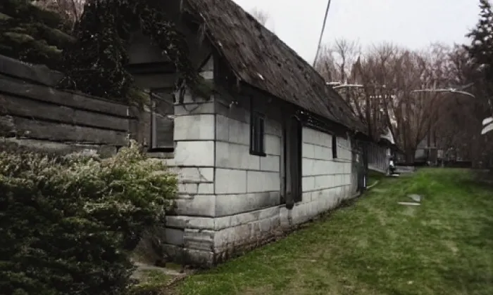 Bývalý výměnek u čp. 6 – zima