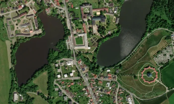 barokní most ve Žďáru nad Sázavou – letecký pohled