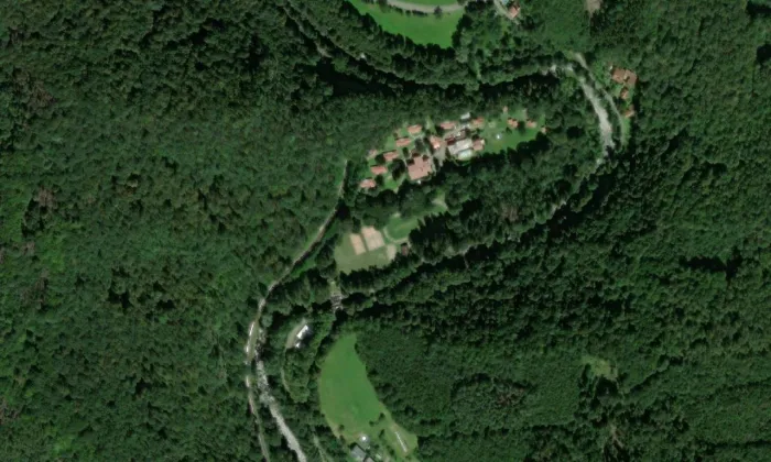 dřevěná lávka v Prudké – letecký pohled