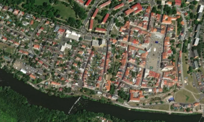 Dům čp. 16 – letecký pohled
