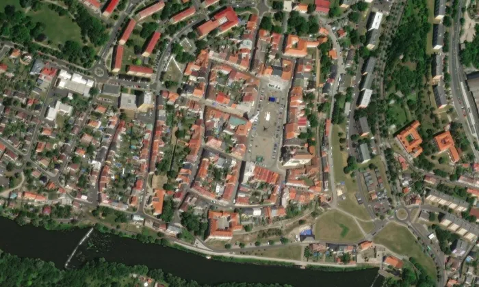 Dům čp. 185 – letecký pohled