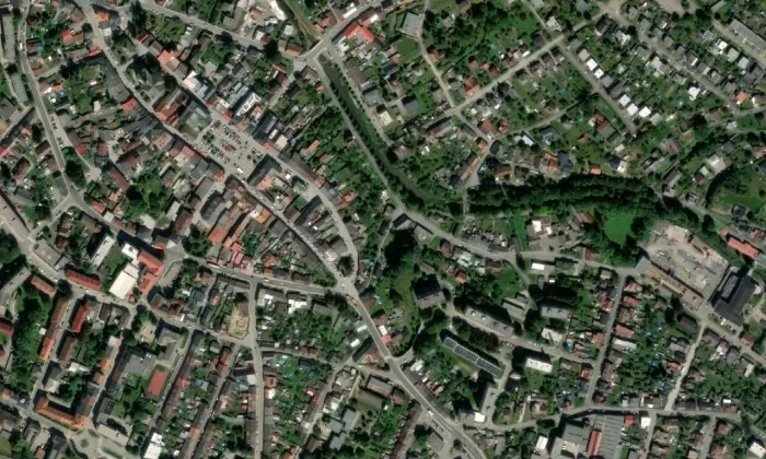 Dům čp. 472 – letecký pohled