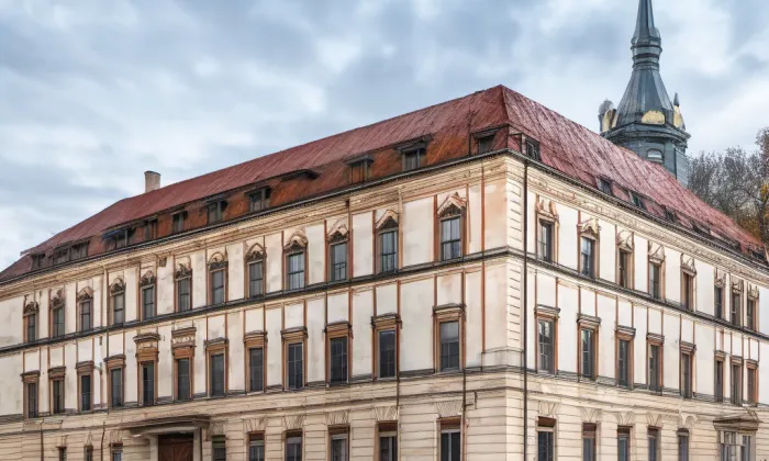 Dietrichsteinský palác (Brno-město) – autumn