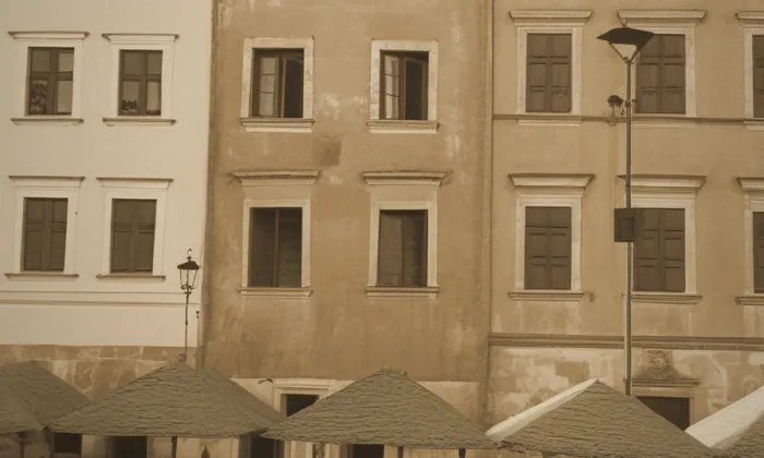 Dolní náměstí 13 – historical