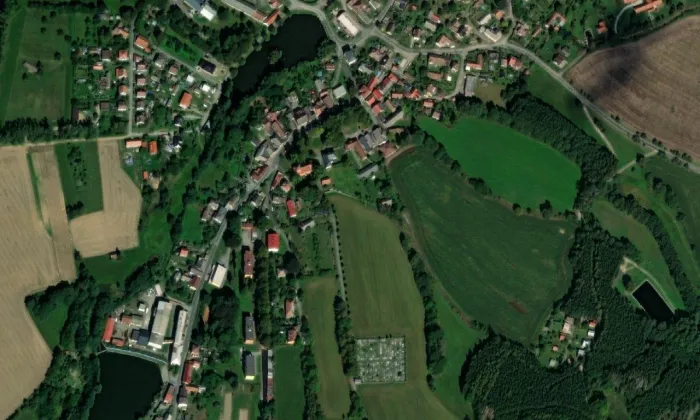 Fara (Úsobí) – letecký pohled