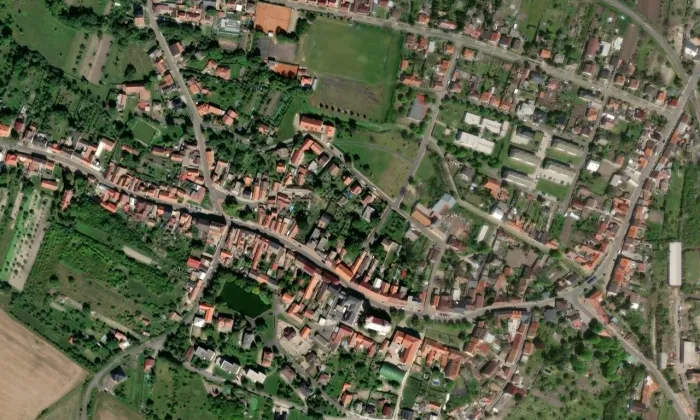 Fara (Třebenice) – letecký pohled