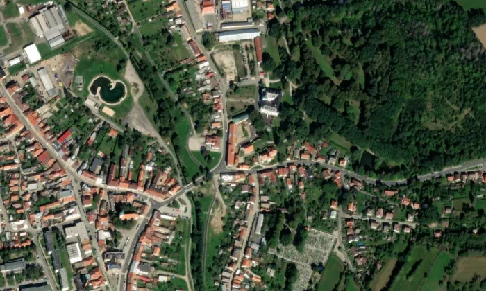 fara v Třešti – letecký pohled