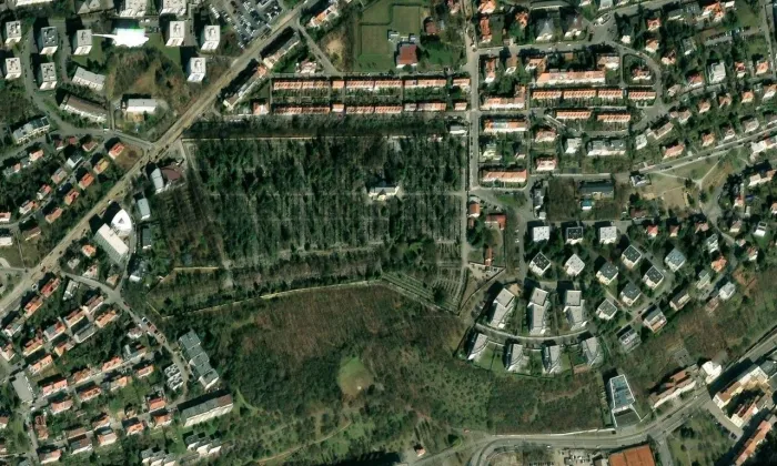 Hřbitov Malvazinky – letecký pohled