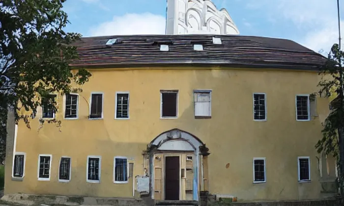 hrad Malenovice – jaro