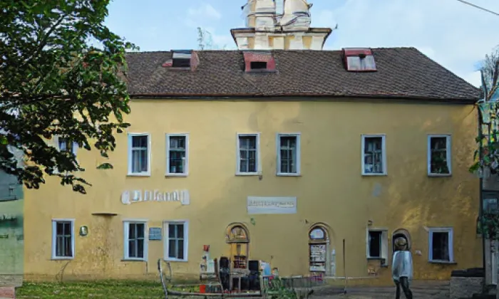 hrad Malenovice – léto