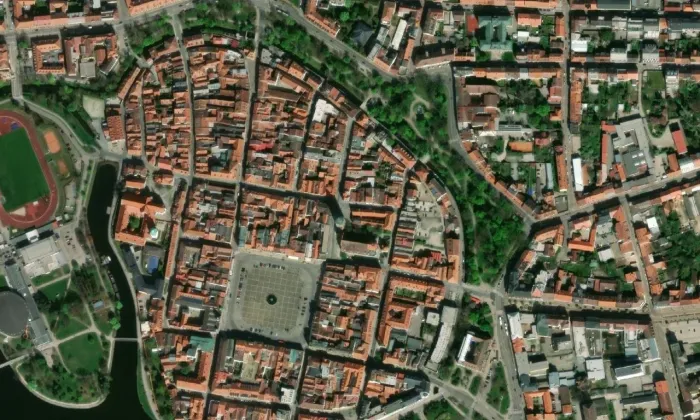 Hroznová 9 – letecký pohled