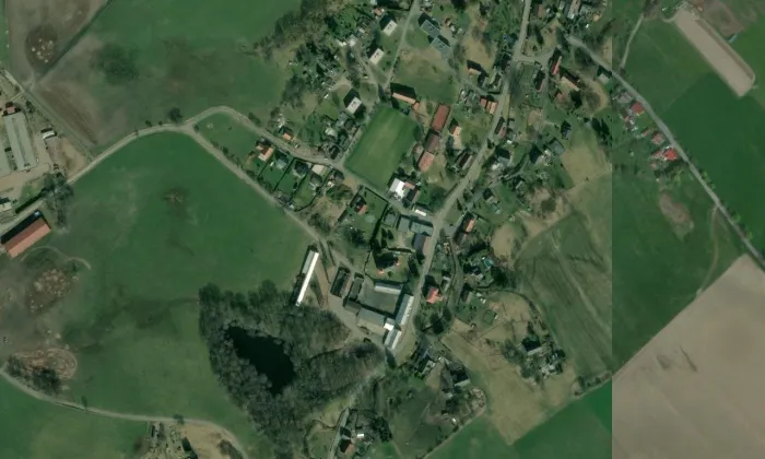 kříž u hřbitova v Kunraticích – letecký pohled