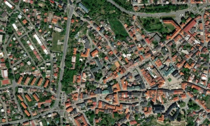 Kamenný dům – letecký pohled