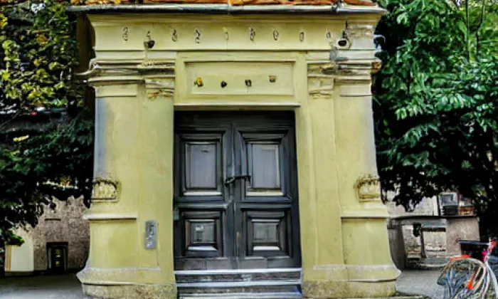 Kaple Ecce homo (Karlovy Vary) – iluminace