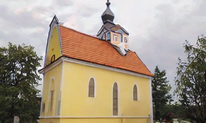 kaple Panny Marie Sněžné (Žernov) – podzim