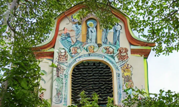 Kaple svatého Floriána (Rožmitál) – jaro