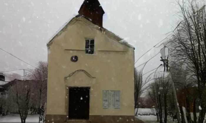 kaple svatého Jana a Pavla (Čakovice) – zima
