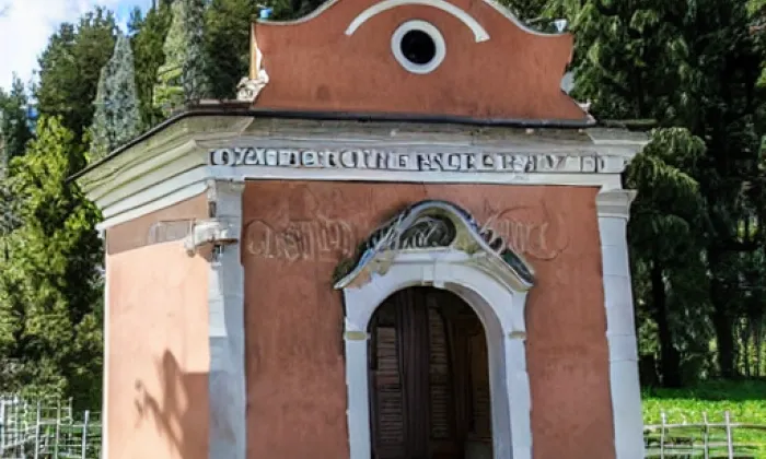 Kaple svatého Jana Nepomuckého (Horní Vltavice) – léto