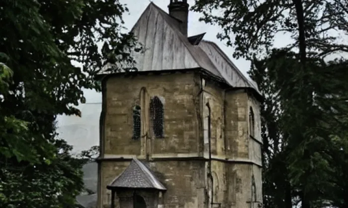 kaple svatého Jana Nepomuckého (Sloup v Čechách) – léto