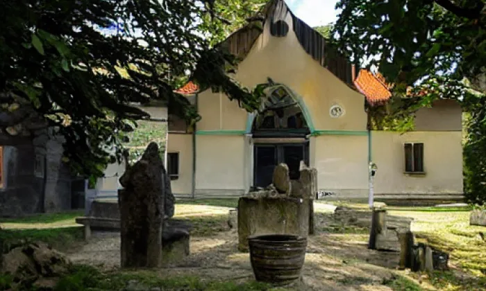 Kaple svatého Martina na Zadních Paštích – jaro