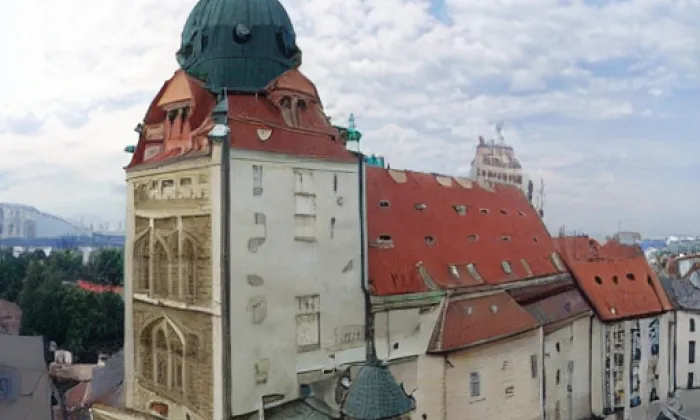 kostel Jména Panny Marie (Hory Matky Boží) – léto