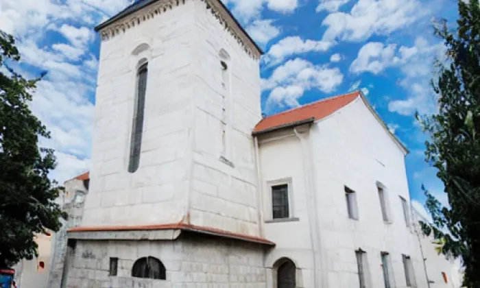 kostel Jména Panny Marie (Slup) – noc