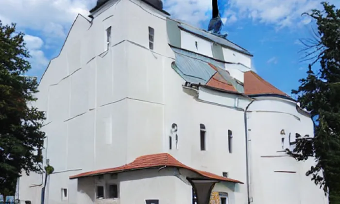 kostel Jména Panny Marie (Slup) – jaro