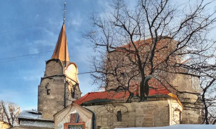 kostel Matky Boží v Telči – iluminace