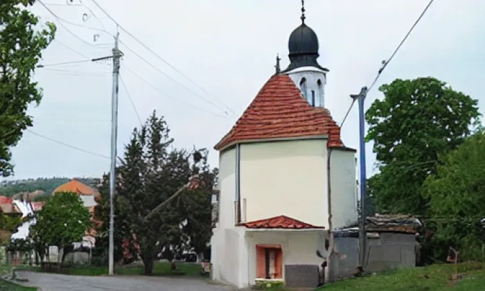 Kostel Nalezení svatého Kříže (Nesvačily) – akvarel