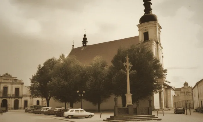 Kostel Nanebevzetí Panny Marie (Holešov) – historical