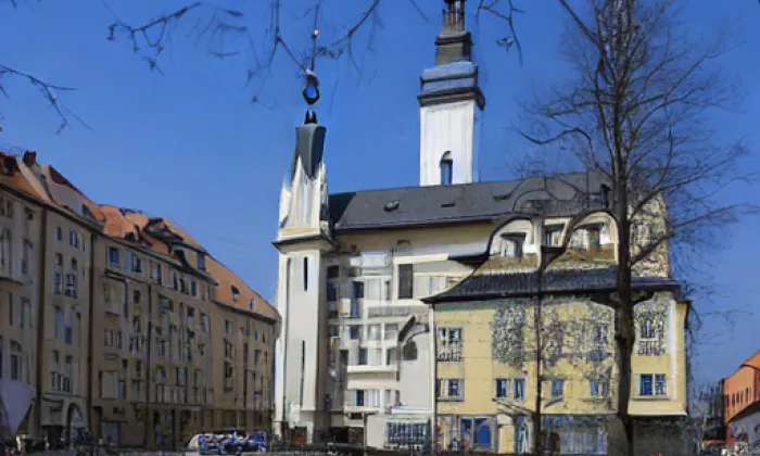 Kostel Nanebevzetí Panny Marie (Město) – léto