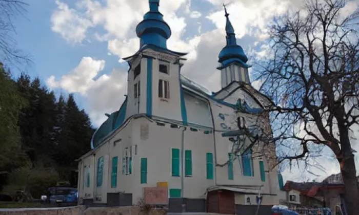 Kostel Nanebevzetí Panny Marie (Orlice) – podzim