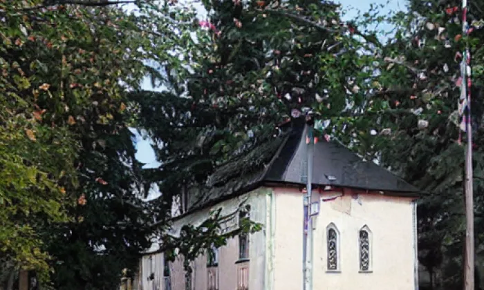 kostel Nanebevzetí Panny Marie v Poděbradech – podzim