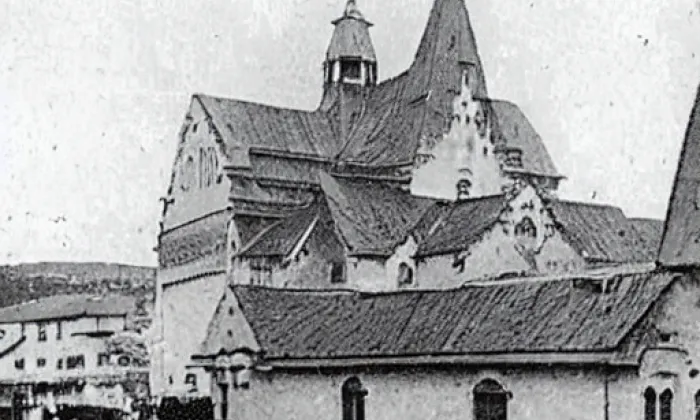 Kostel Narození Panny Marie (Kadaň) – podzim