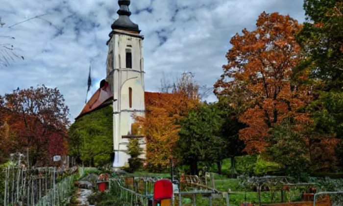 kostel Narození Panny Marie (Měděnec) – summer