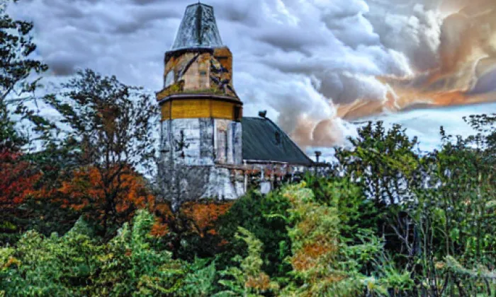 Kostel Narození Panny Marie (Páleč) – autumn