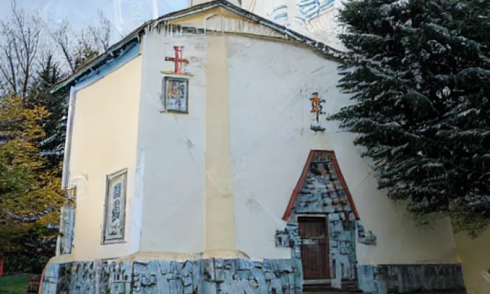 Kostel Narození Panny Marie (Popovice) – zima