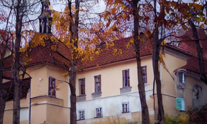 Kostel Navštívení Panny Marie (Deštnice) – podzim