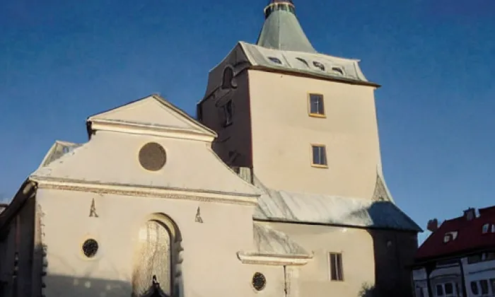 kostel Navštívení Panny Marie (Pravlov) – iluminace