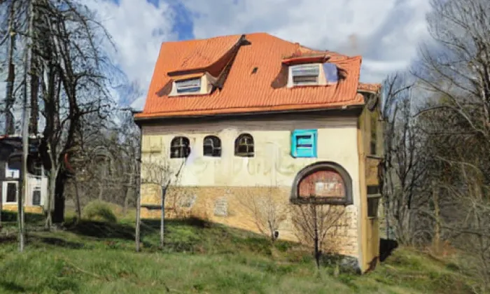 Kostel Navštívení Panny Marie (Slatina nad Úpou) – podzim