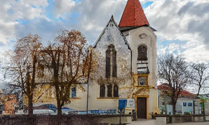 Kostel Nejsvětější Trojice (Řehlovice) – winter