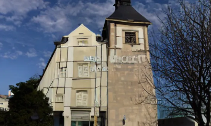Kostel Nejsvětější Trojice (Chýnov) – podzim