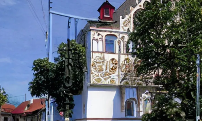 Kostel Nejsvětější Trojice (Habrovany) – autumn